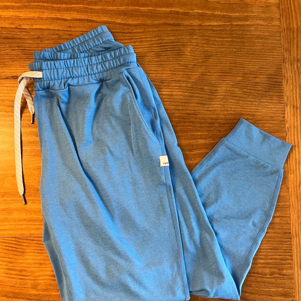 Vuori Women's Light Blue Joggers